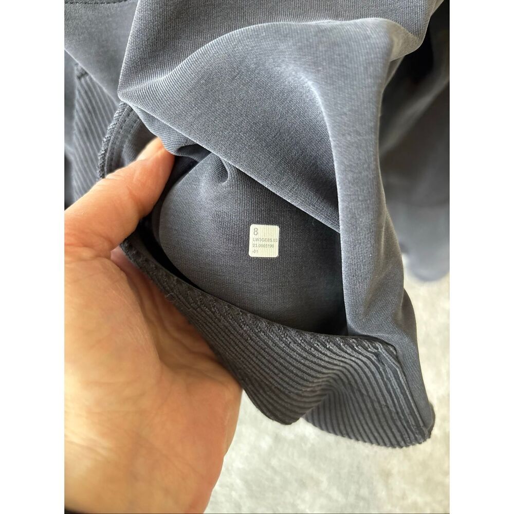LULULEMON Brushed Softstreme Half Zip Sz 8, $130 G18 - Picture 6 of 12